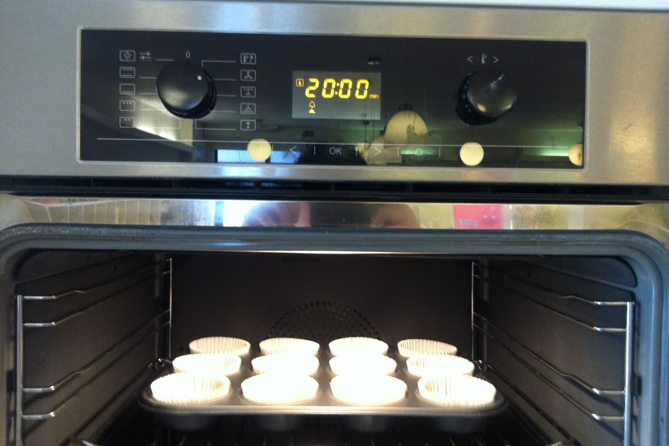 cupcakes in oven