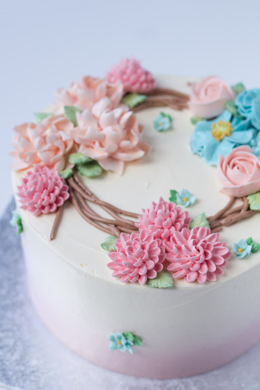 Bright Flower Ring Cake - Wilton